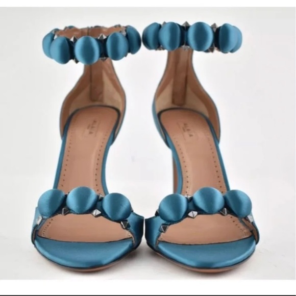 Alaia Shoes - Alaia Paris Bombe Pom Pom Sandals